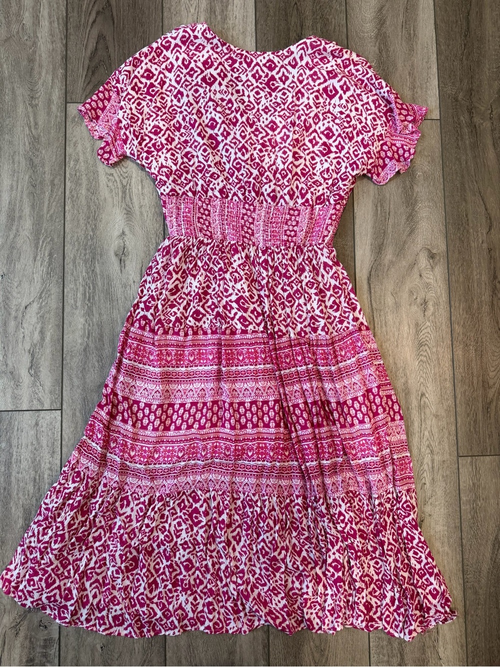 J. Gee- Pink Floral Patterned Bohemian V-Neck Smocked Waist Midi Dress (SP) - Picture 10 of 10